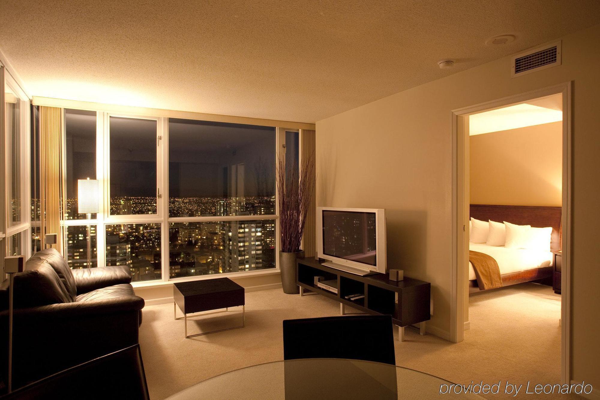 Carmana Hotel & Suites Ванкувер Номер фото