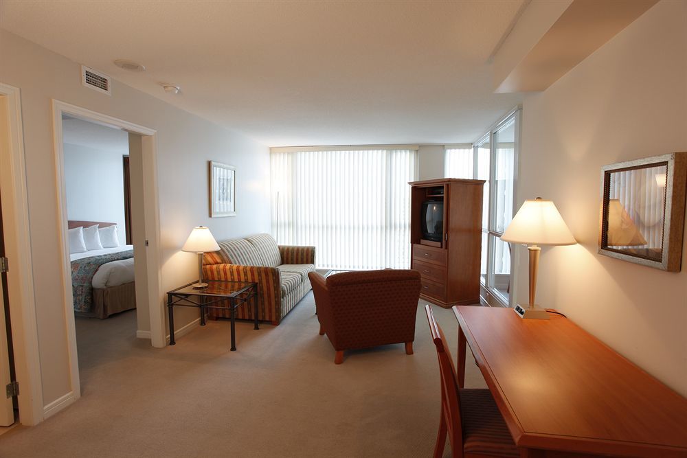 Carmana Hotel & Suites Ванкувер Экстерьер фото